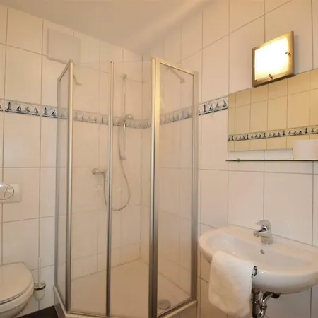 Kuestenzimmer Iii *